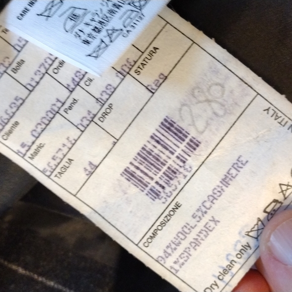 Donna Karen mostly wool , cashmere1% spandex suit - Picture 2 of 4